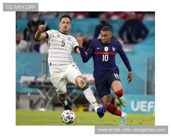 姆巴佩连续假动作摆脱后射门得手，巴黎太强